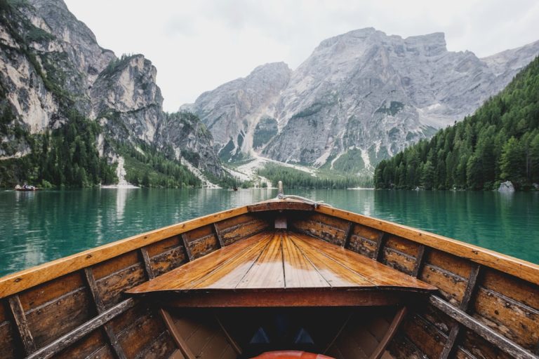 Discovering the Hidden Gems: Travel Off the Beaten Path